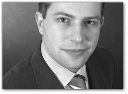 Adam Ibrom Foto